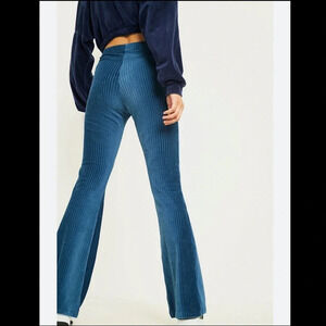 Urban Outfitters Rosie Velvet Plisse Flare Pants Size Small